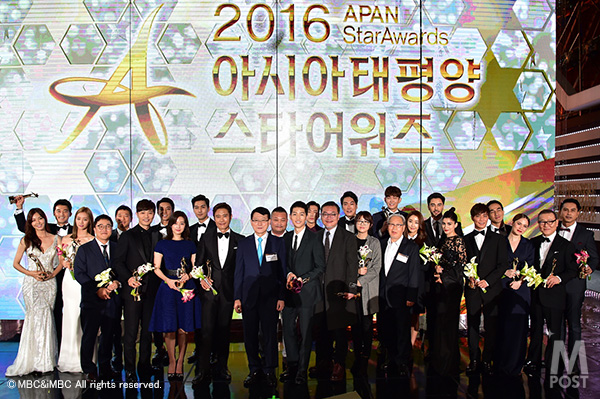 20161020_lalatv_2016apan-star-awards_main